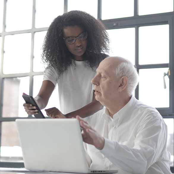 Rietzel Landscaping Ltd. Logo